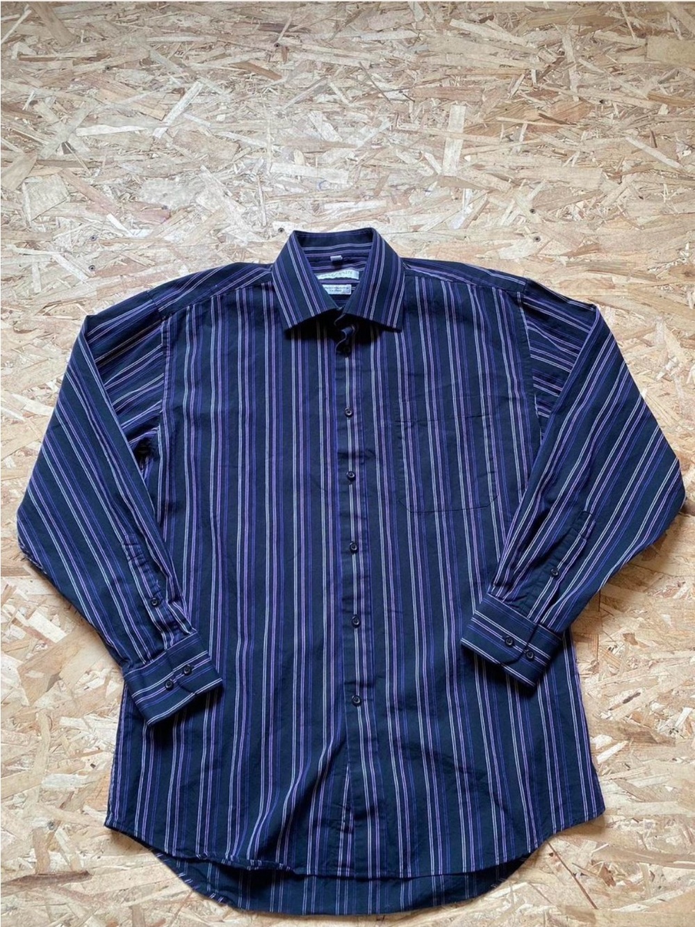Men’s Black and Purple Stripe Long-Sleeve Button-Down Shirt